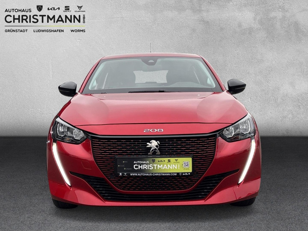 Peugeot e-208
