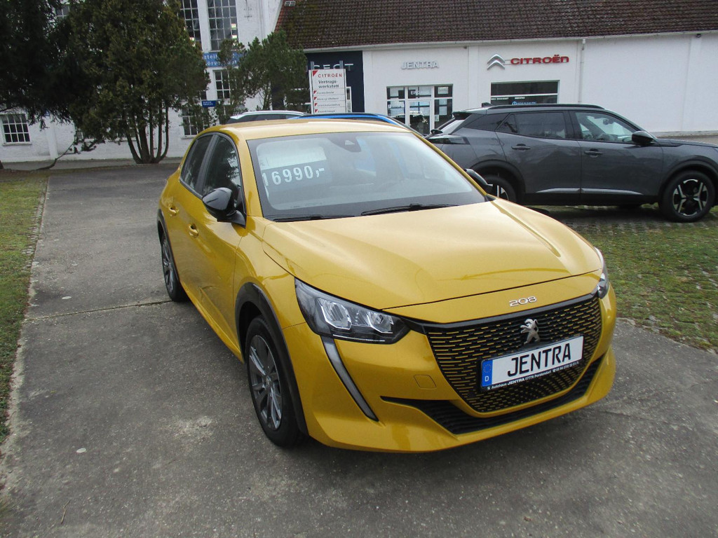 Peugeot e-208