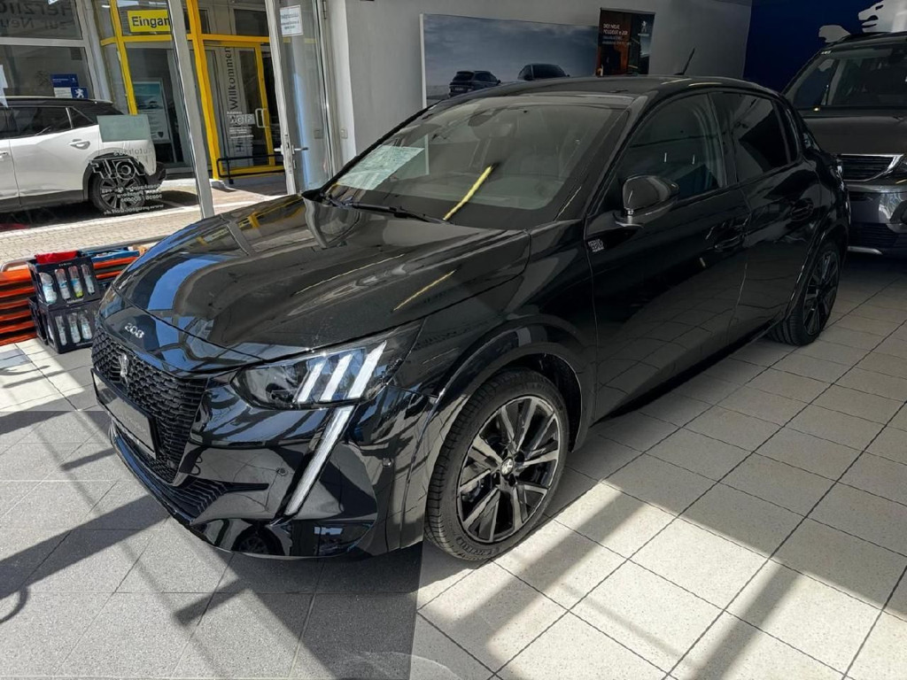 Peugeot e-208