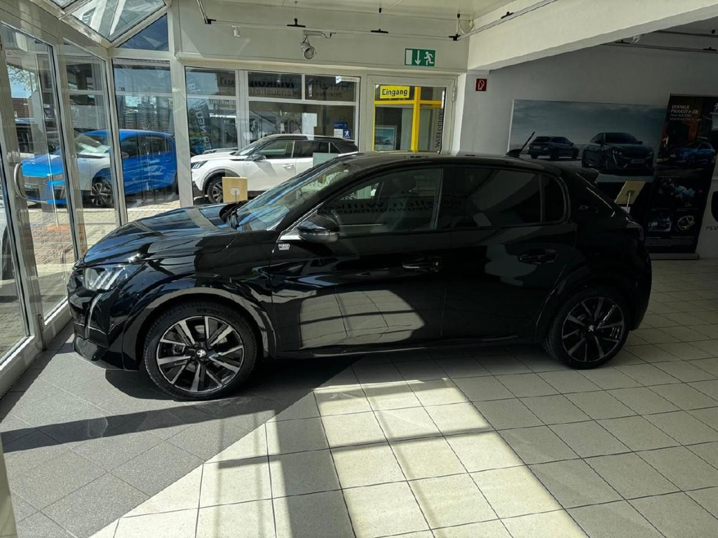 Peugeot e-208