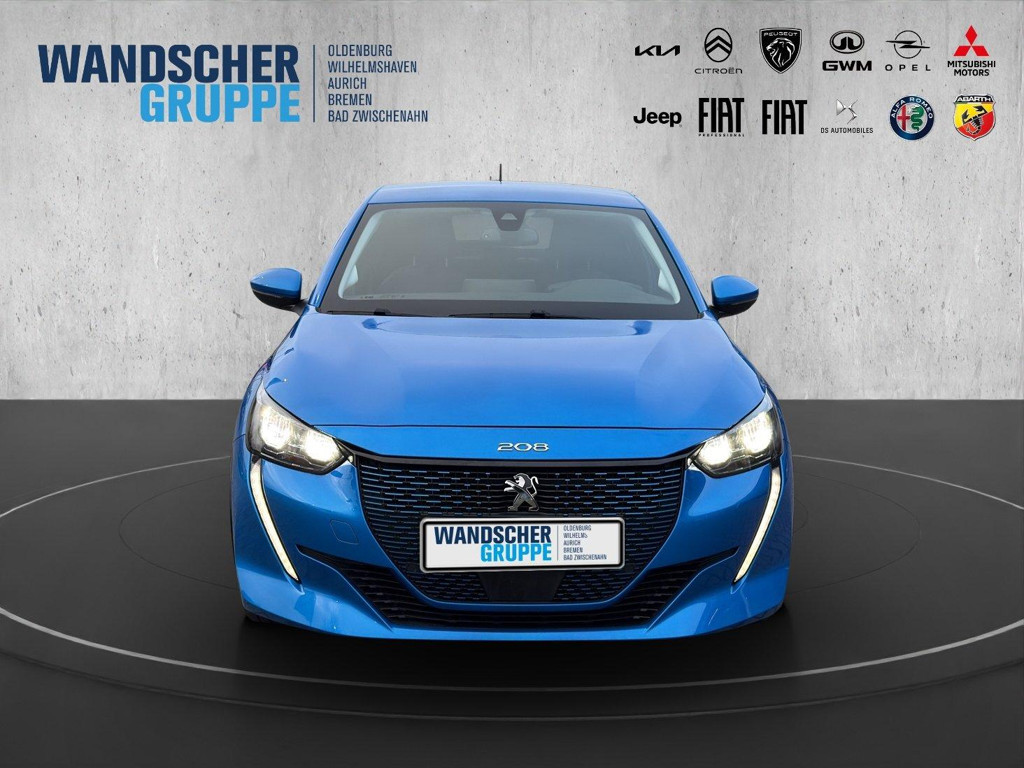 Peugeot e-208