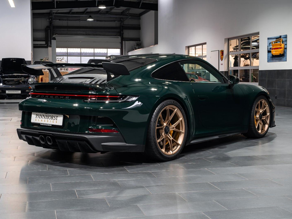 Porsche 992