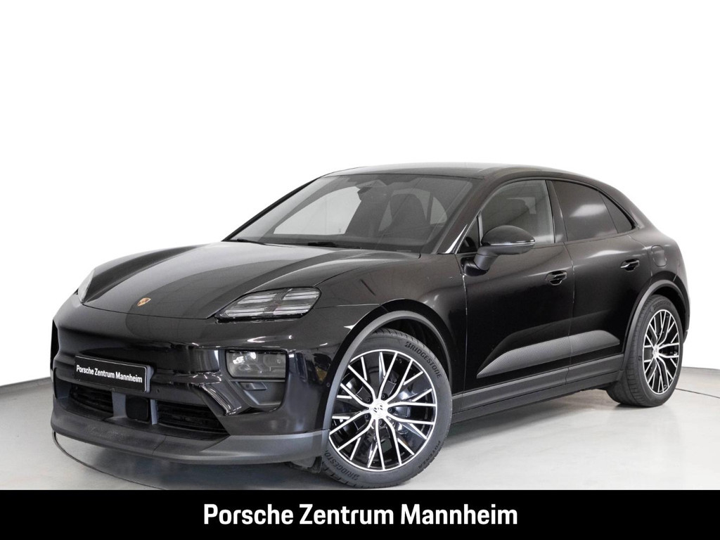 Porsche Macan 4