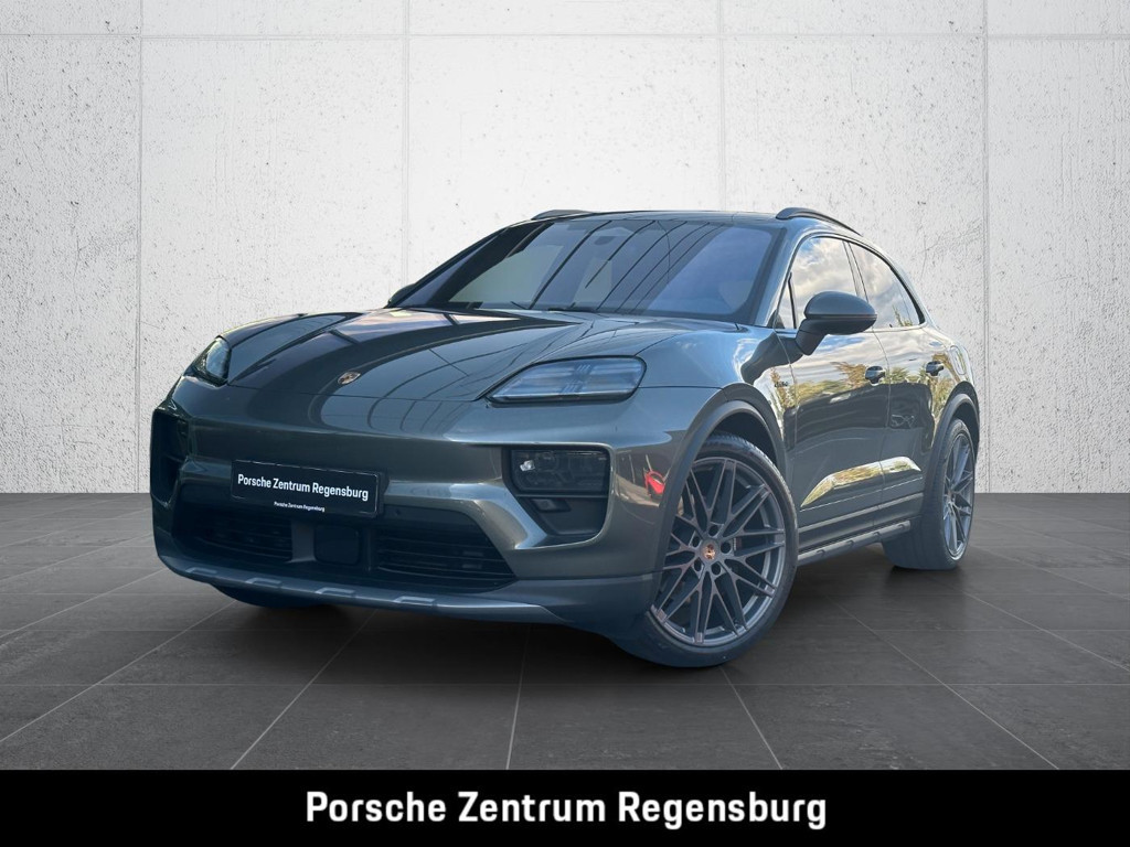 Porsche Macan 4