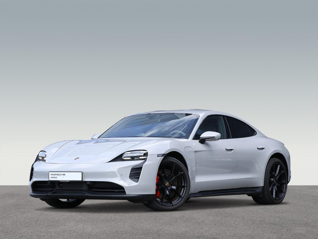 Porsche Taycan GTS