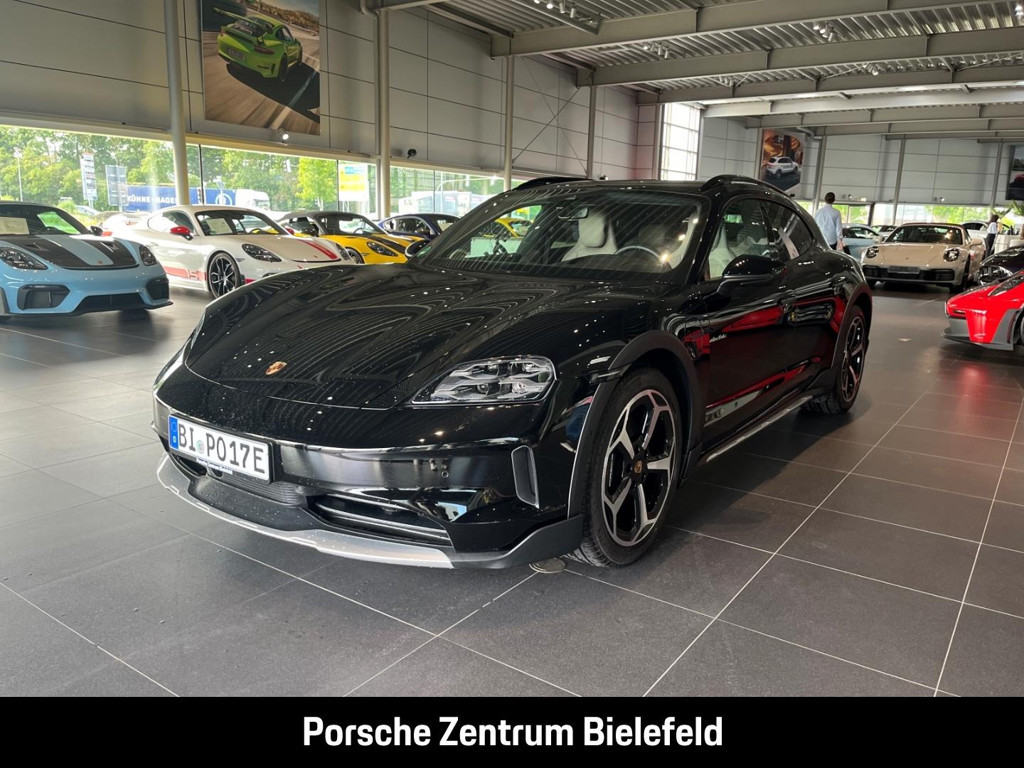 Porsche Taycan Cross Turismo 4