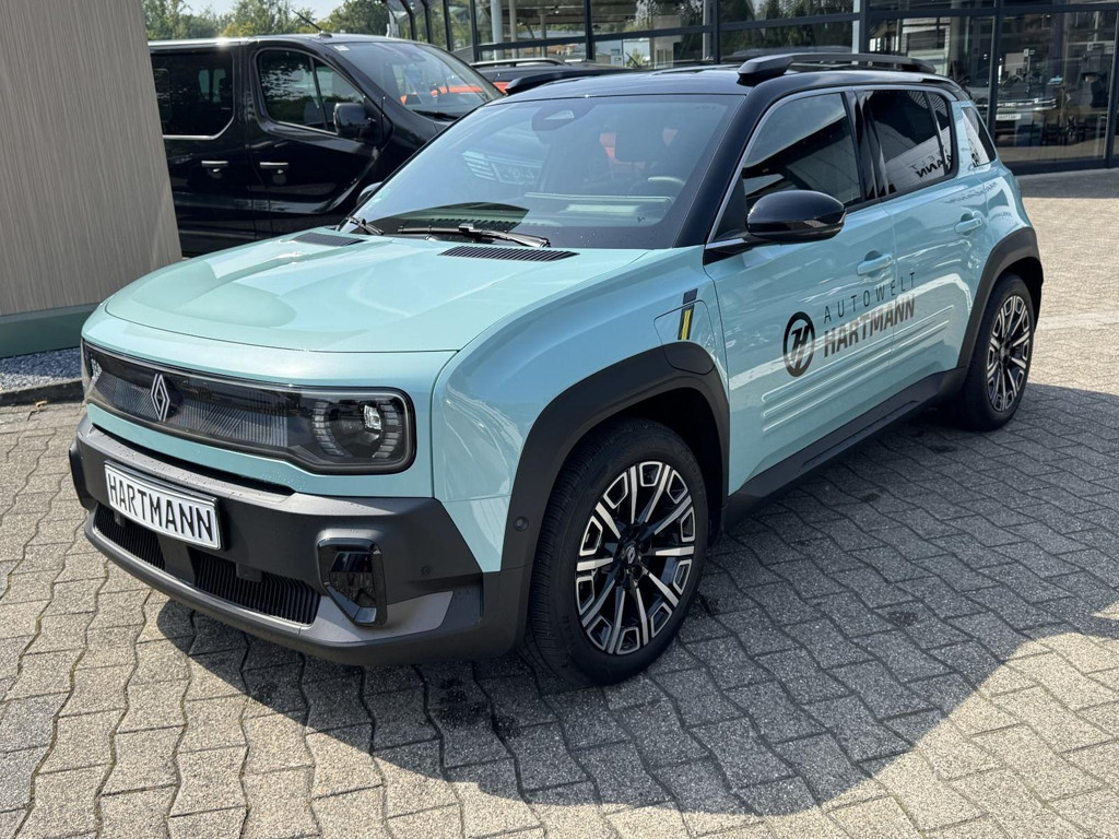 Renault 4 E-Tech Iconic Comfort