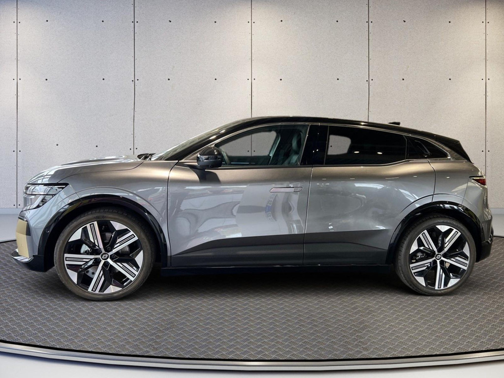 Renault Megane E-Tech E-Tech Iconic