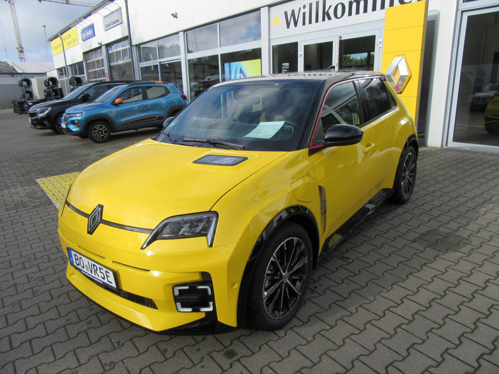 Renault 5 E-Tech Iconic