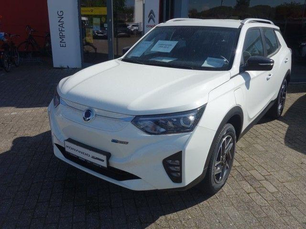 SsangYong Korando E-Motion Bronze