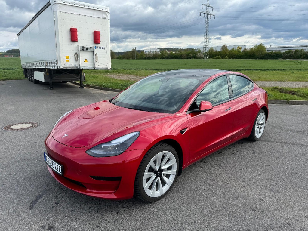 Tesla Model 3 60 RWD