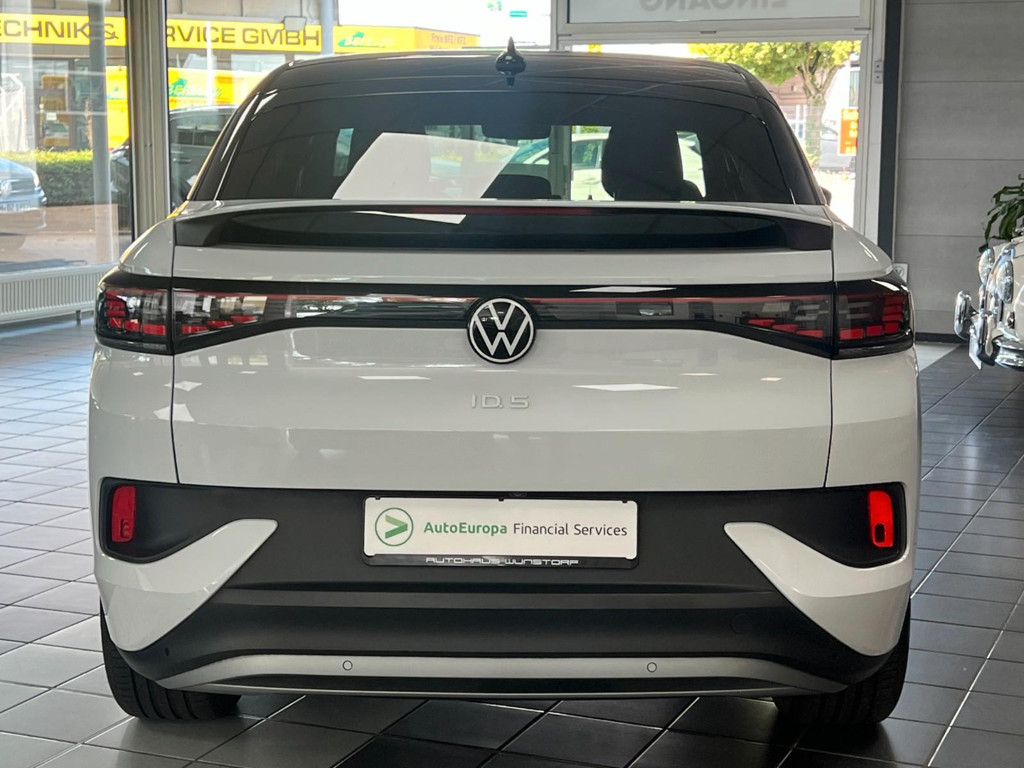 Volkswagen ID.5