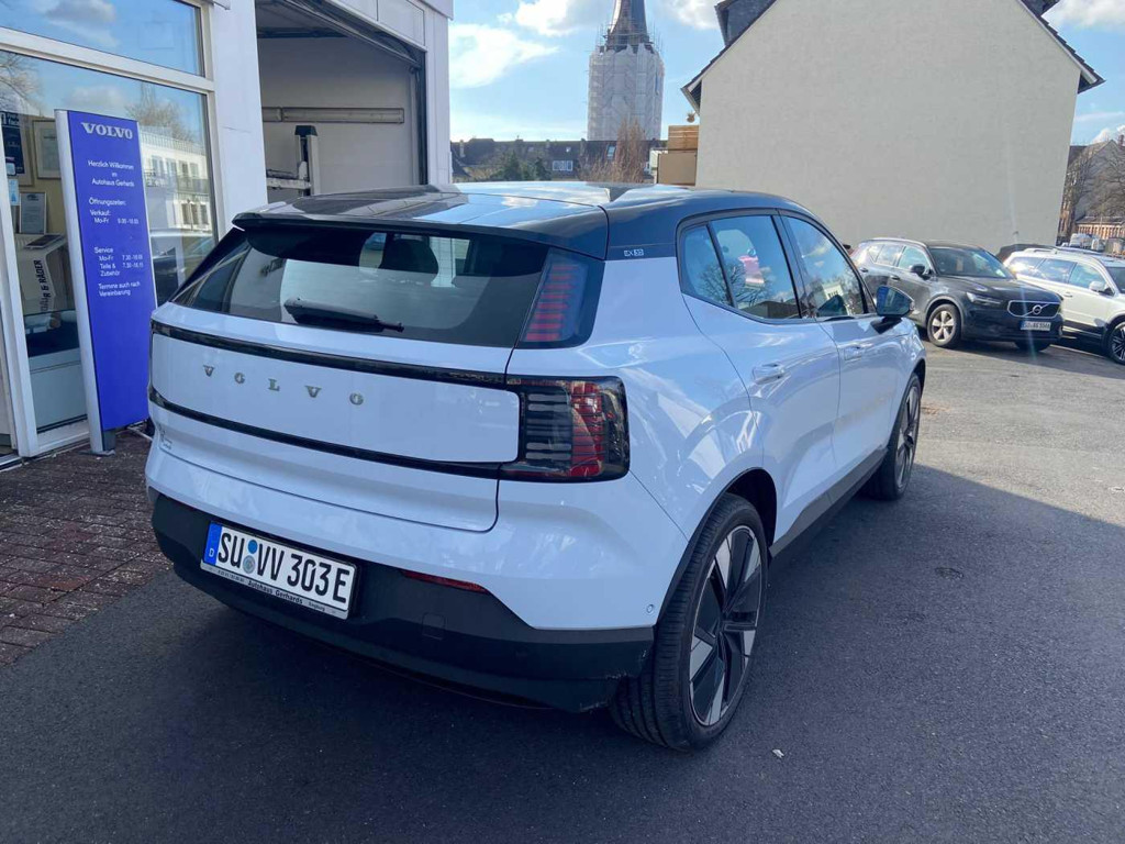 Volvo EX30