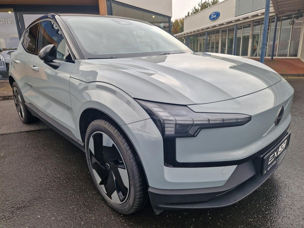 Volvo EX30