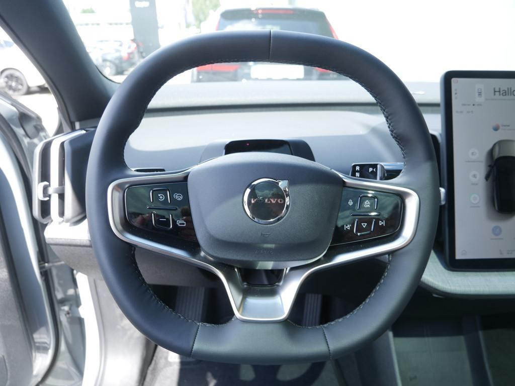 Volvo EX30