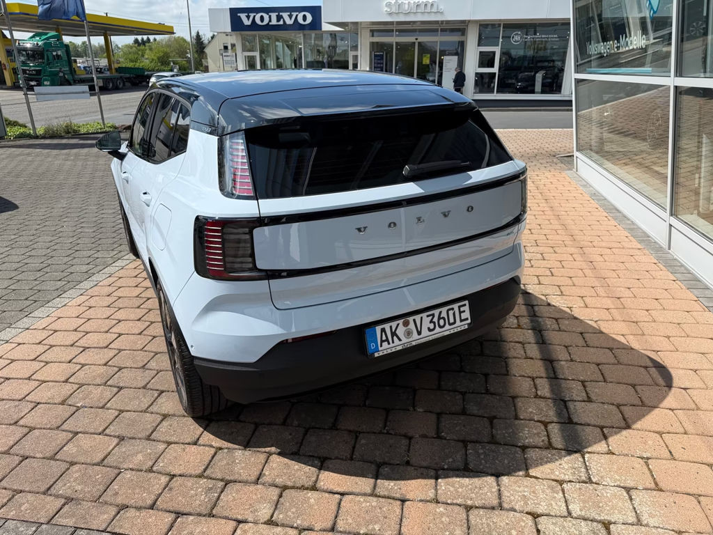 Volvo EX30