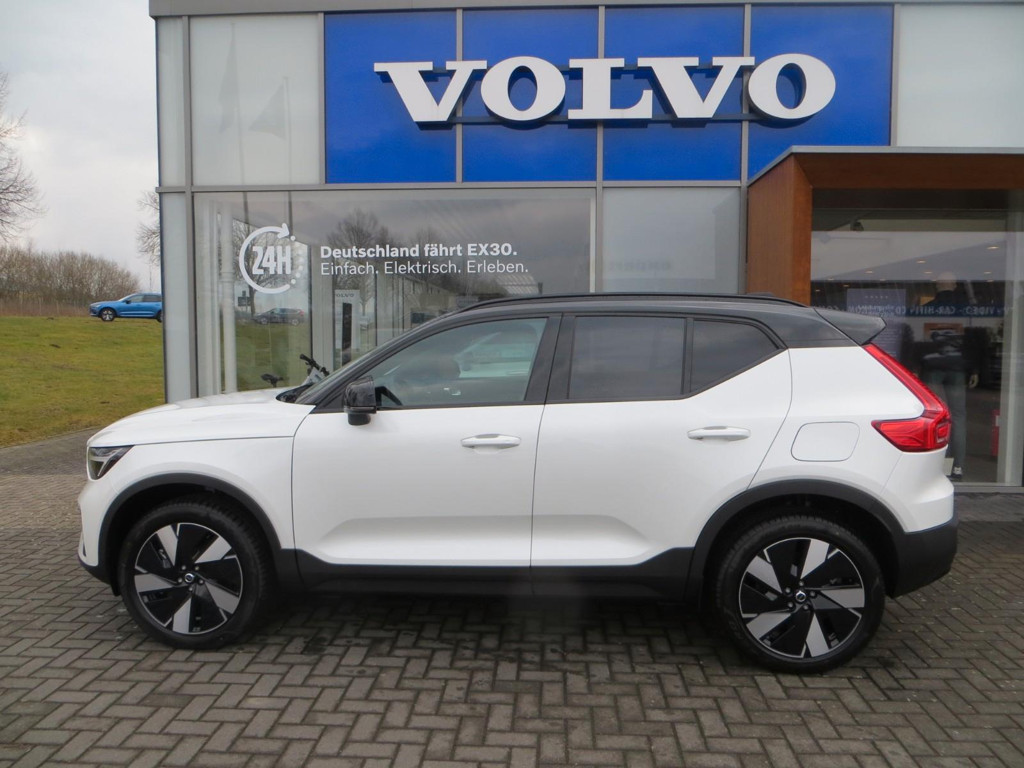 Volvo EX40 Plus Twin motor