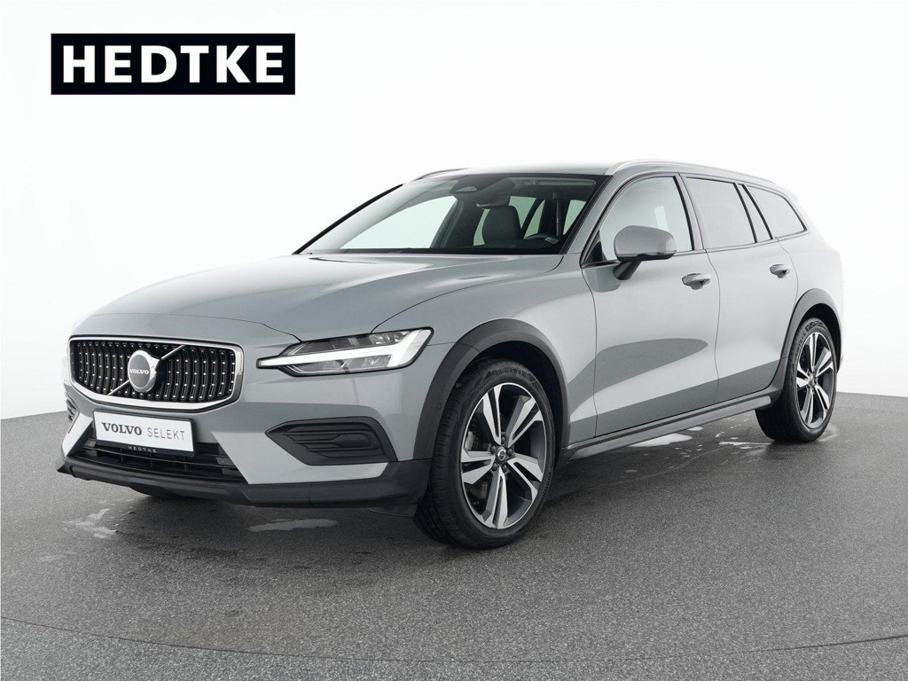 Volvo V60 Cross Country AWD Plus
