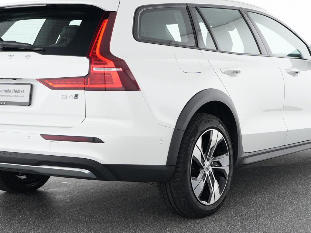 Volvo V60 Cross Country