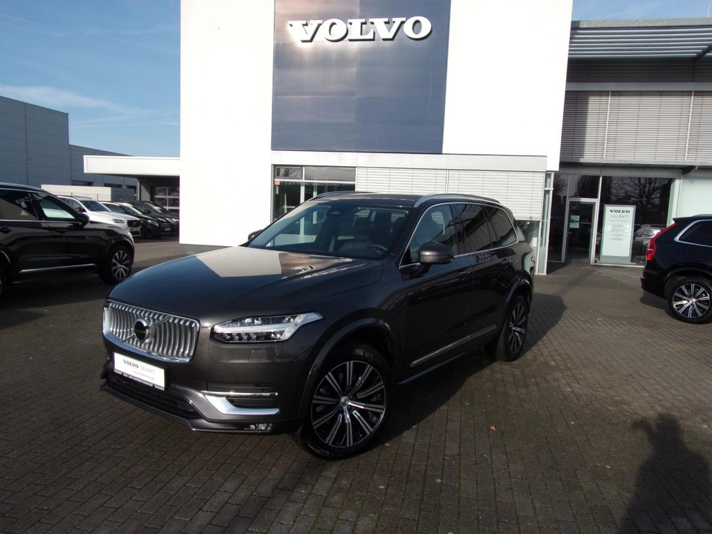 Volvo XC90 AWD Plus Bright