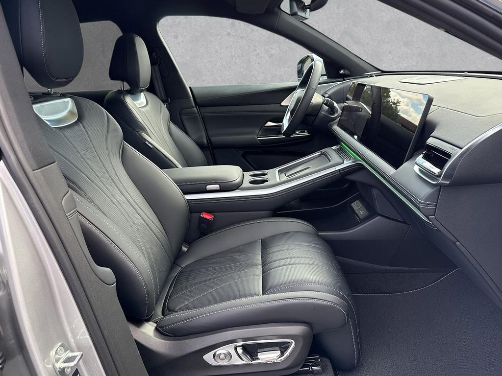 Xpeng G9