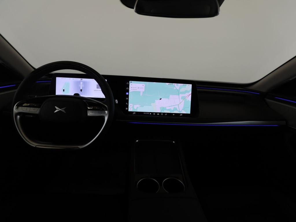 Xpeng P7