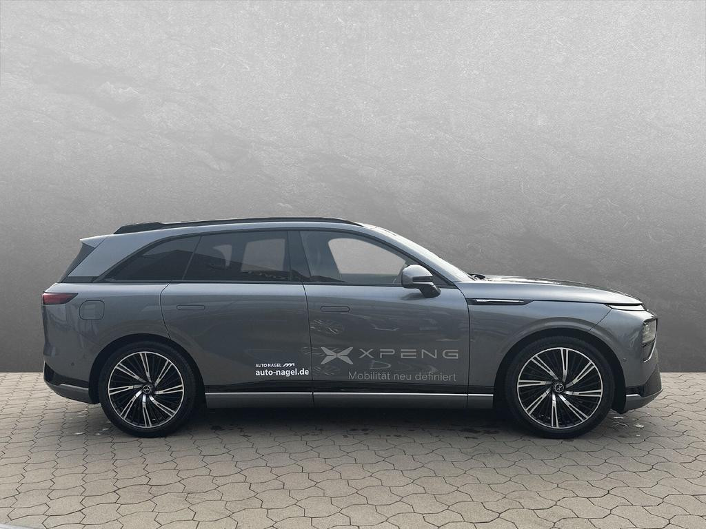 Xpeng G9