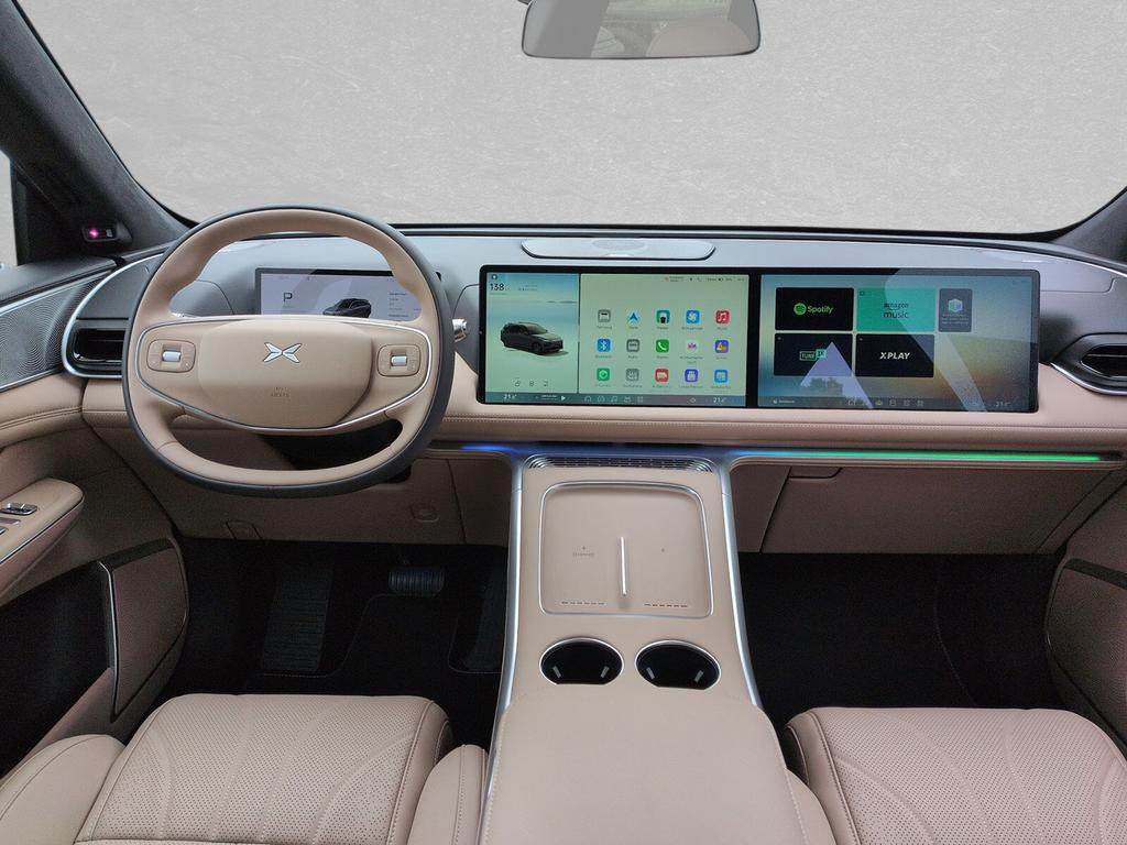 Xpeng G9