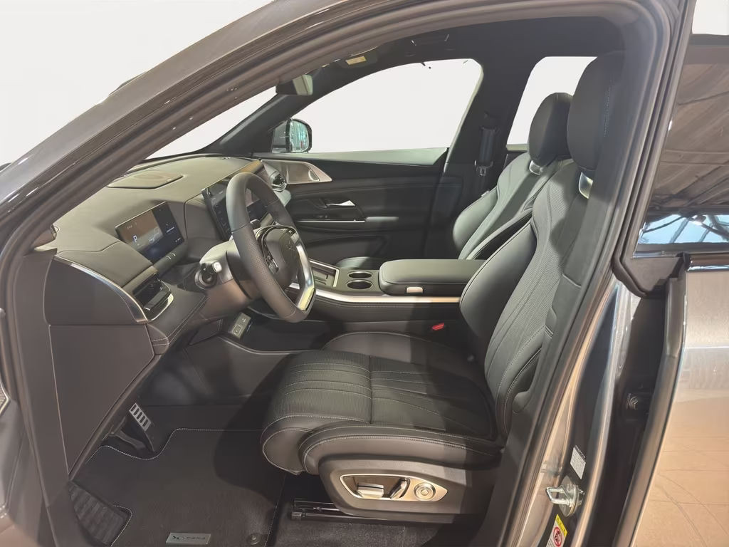 Xpeng G9