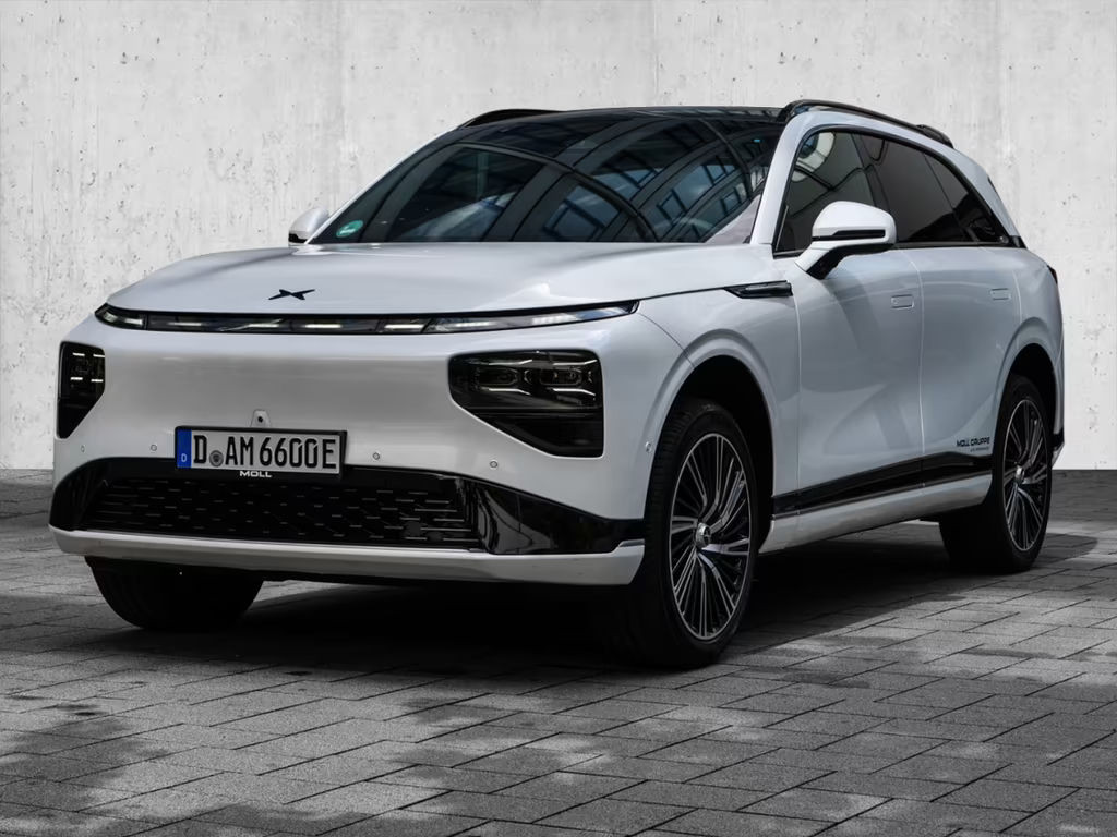 Xpeng G9