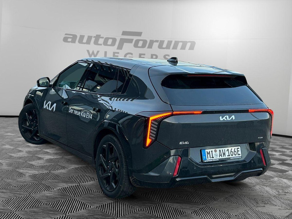 Kia EV4