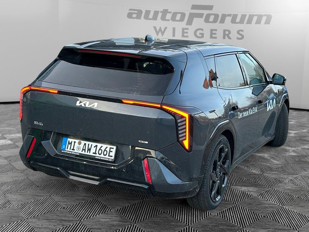 Kia EV4