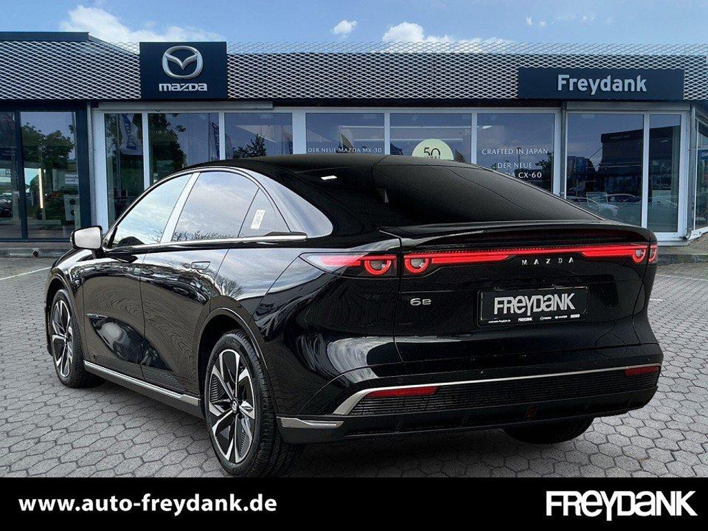 Mazda 6e