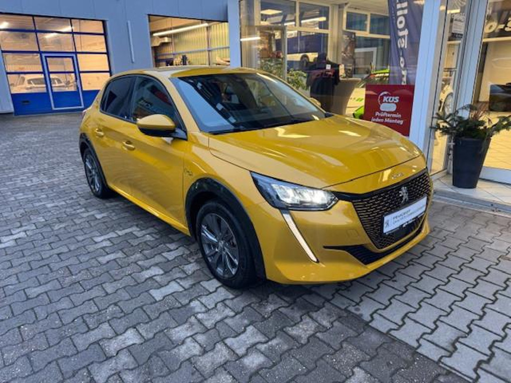 Peugeot e-208 Allure Pack