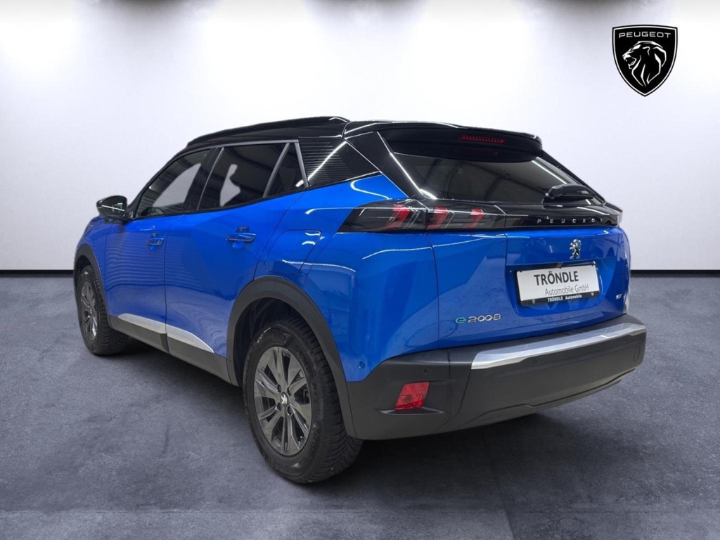Peugeot e-2008