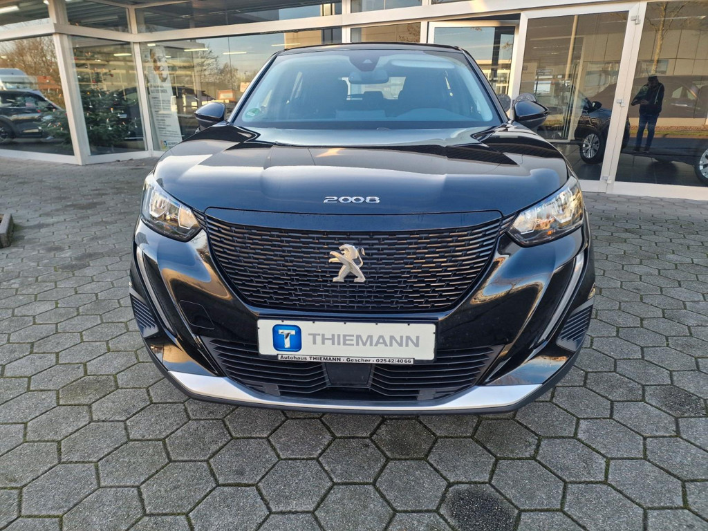Peugeot e-2008