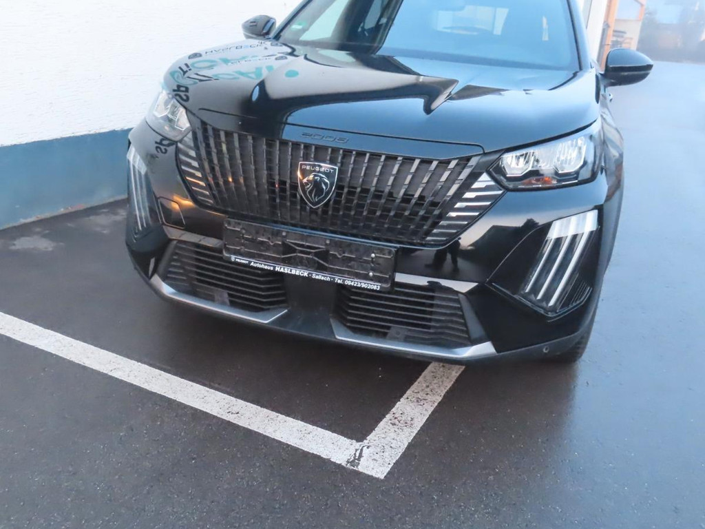 Peugeot e-2008 Allure Pack