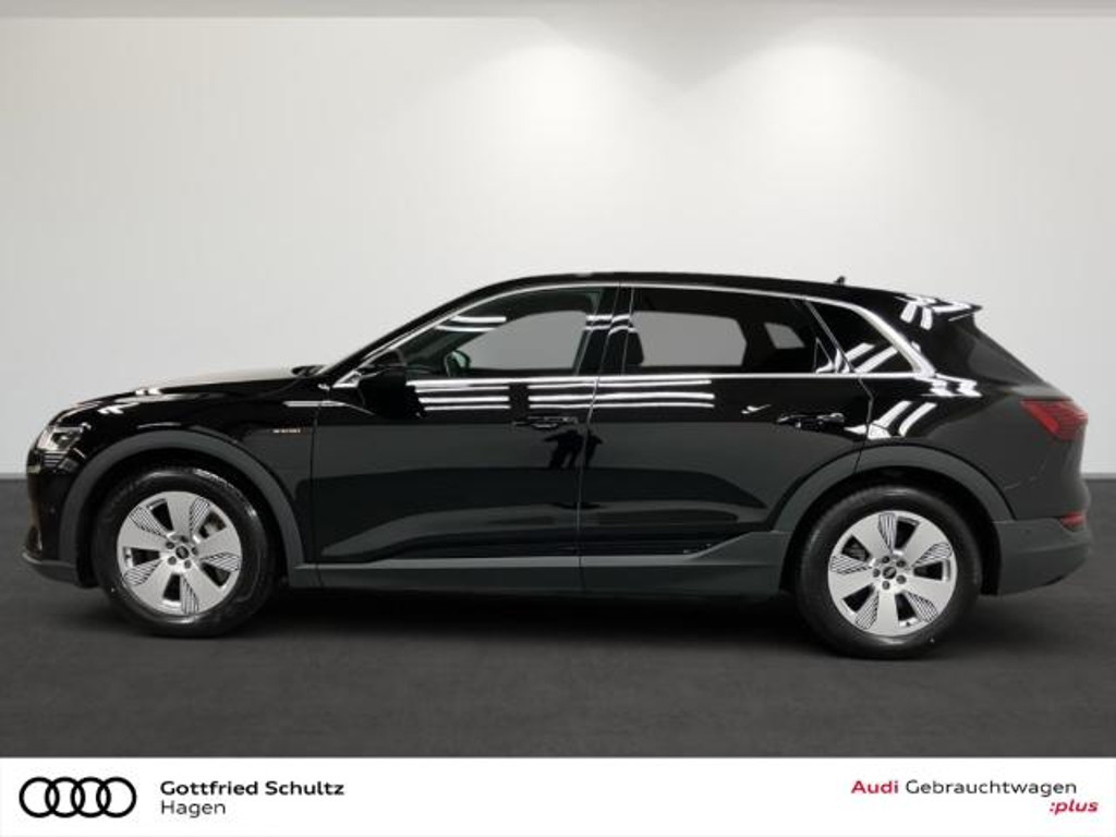 Audi e-tron Quattro 50