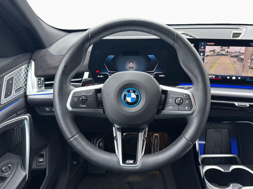 BMW iX2