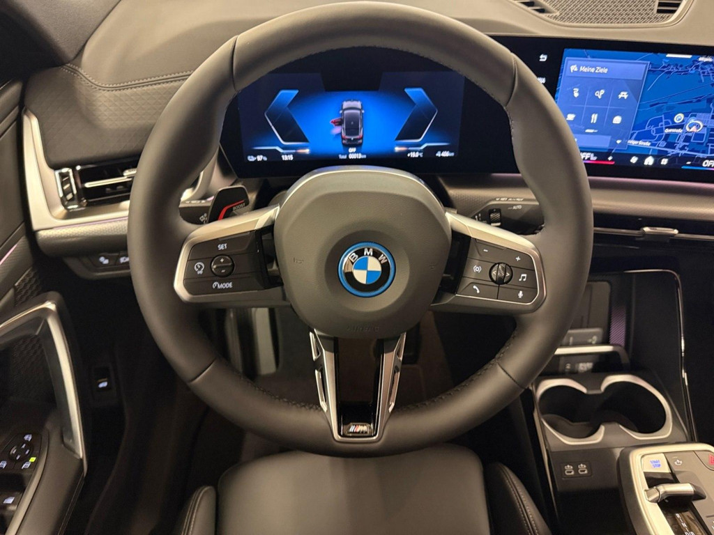 BMW iX2