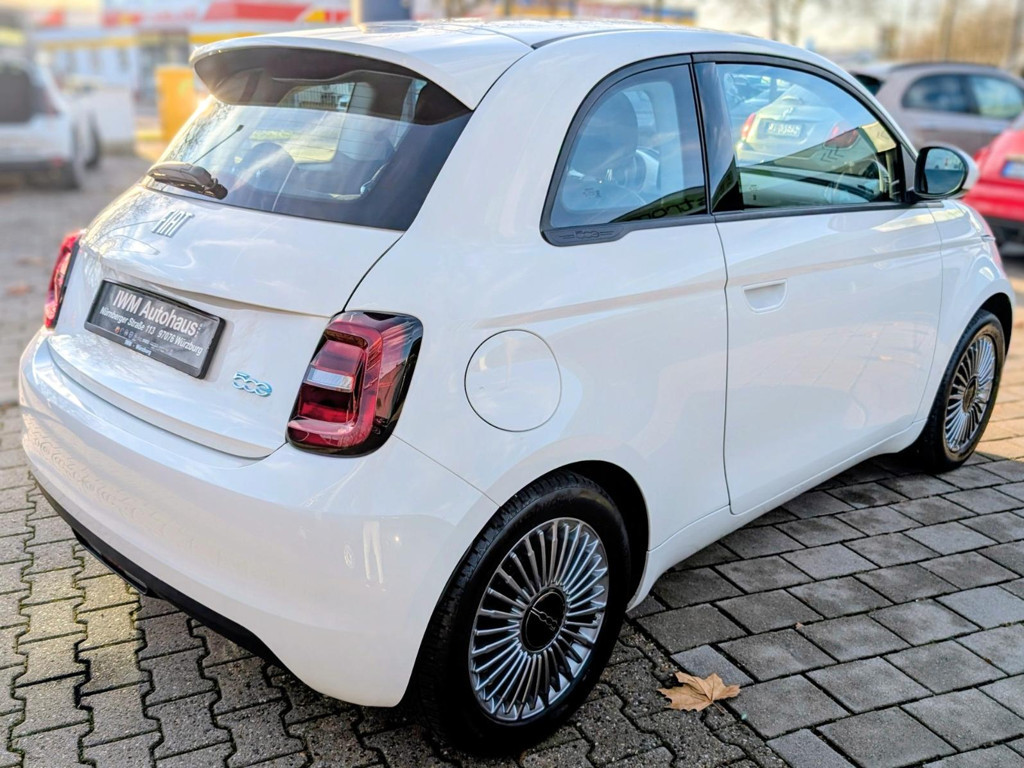 Fiat 500e