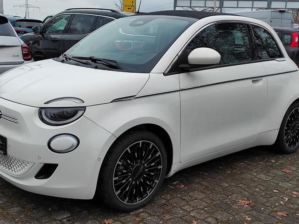 Fiat 500e La Prima by Bocelli