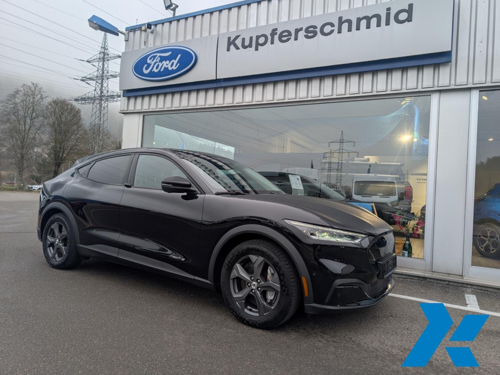 Ford Mustang Mach-E Mustang MACH-E Mach-E Basis Ledersitze in schwar