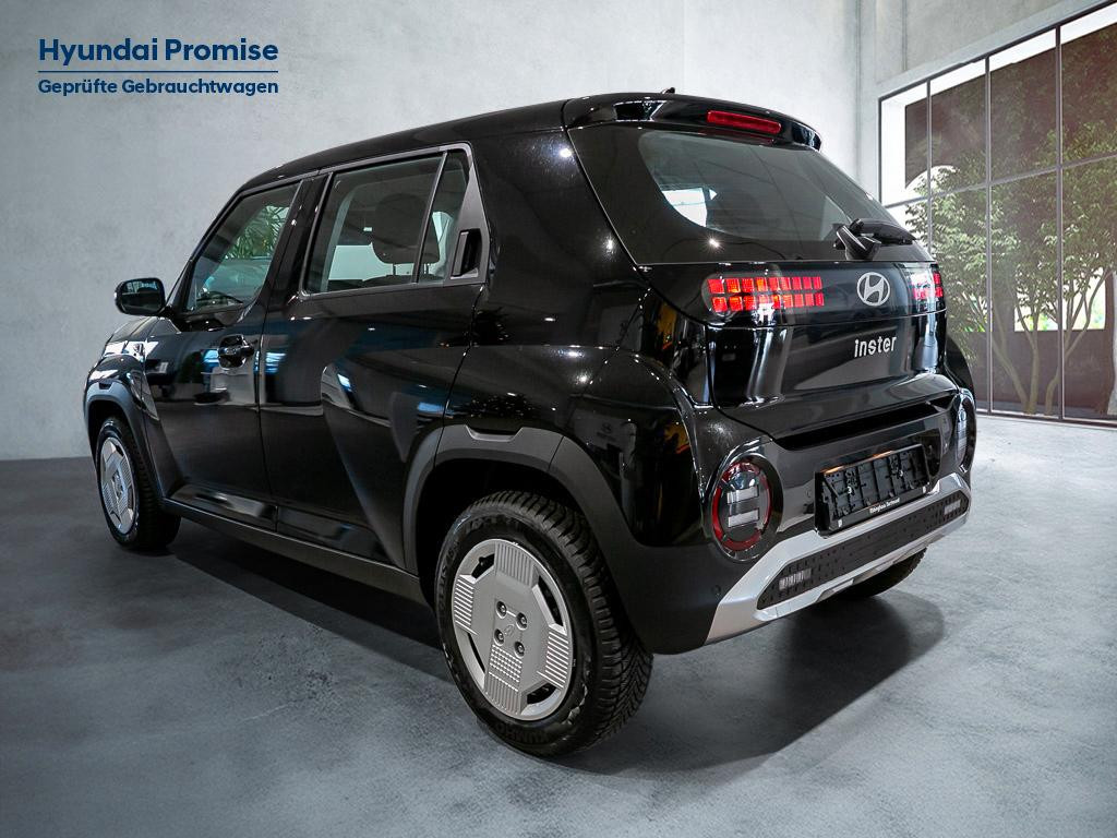 Hyundai INSTER Select