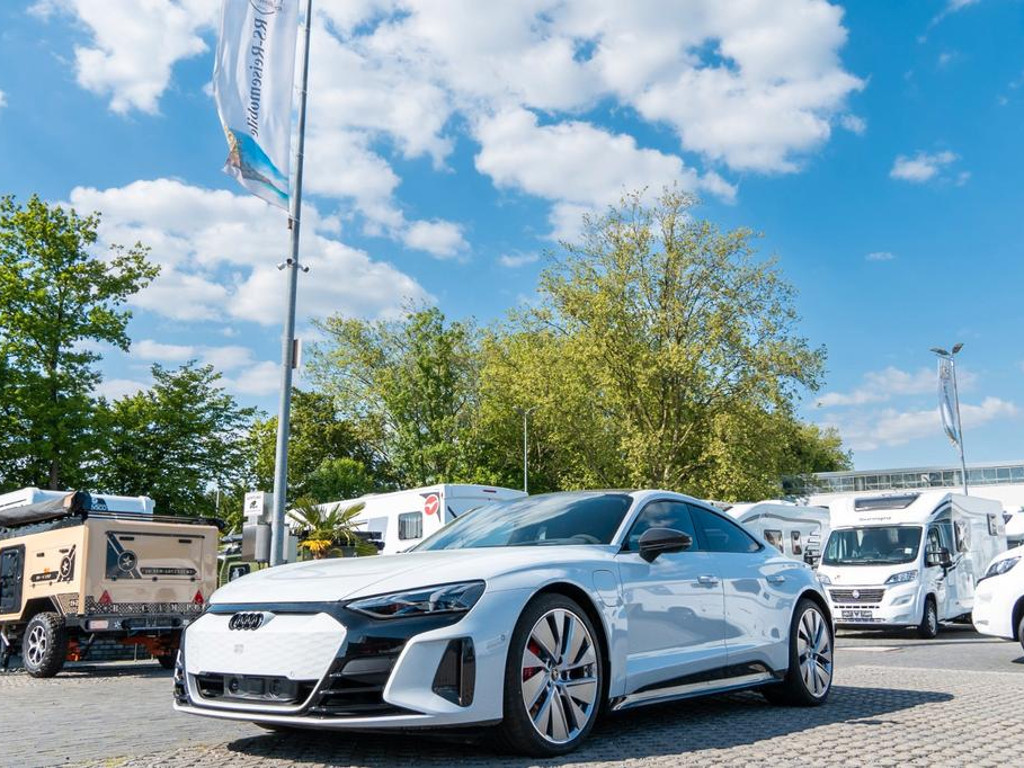 Audi RS e-tron GT Carbon*AssistenzPlus*HeadUP*NP175T€