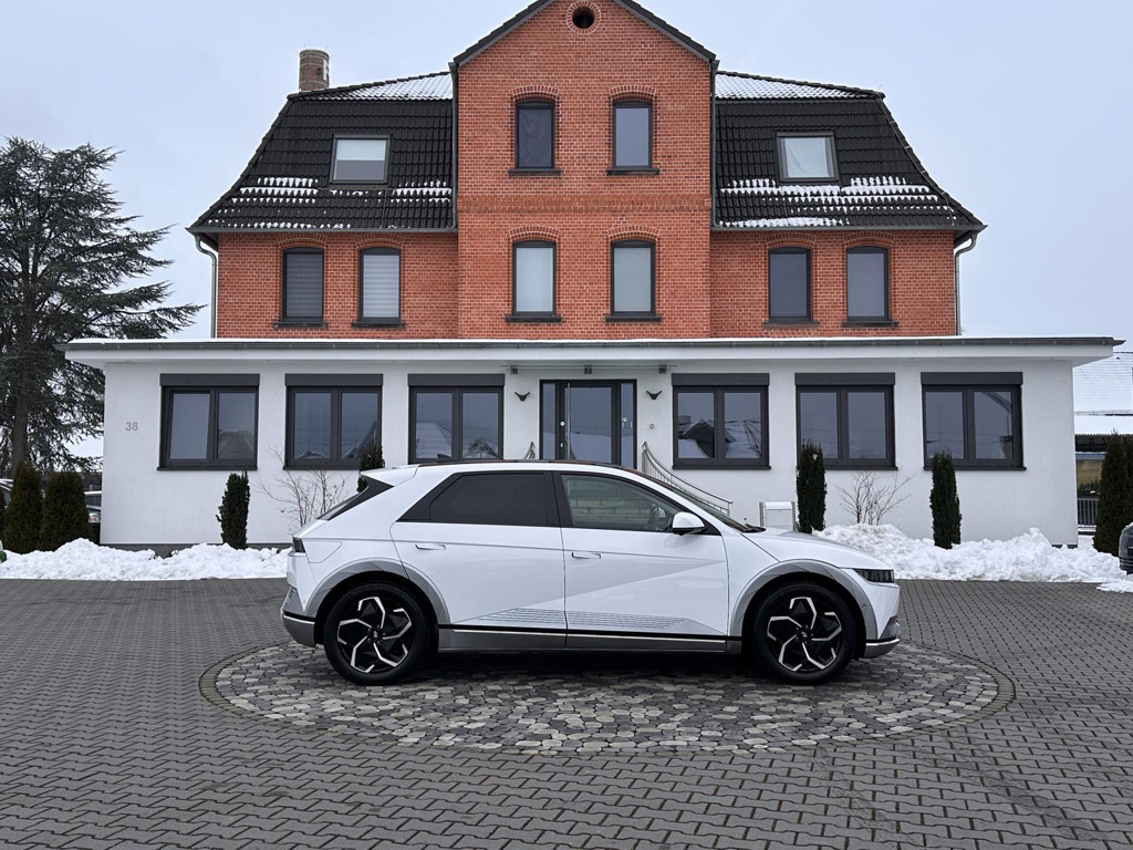 Hyundai Ioniq 5 UNIQ Vierwielaandrijving 4WD