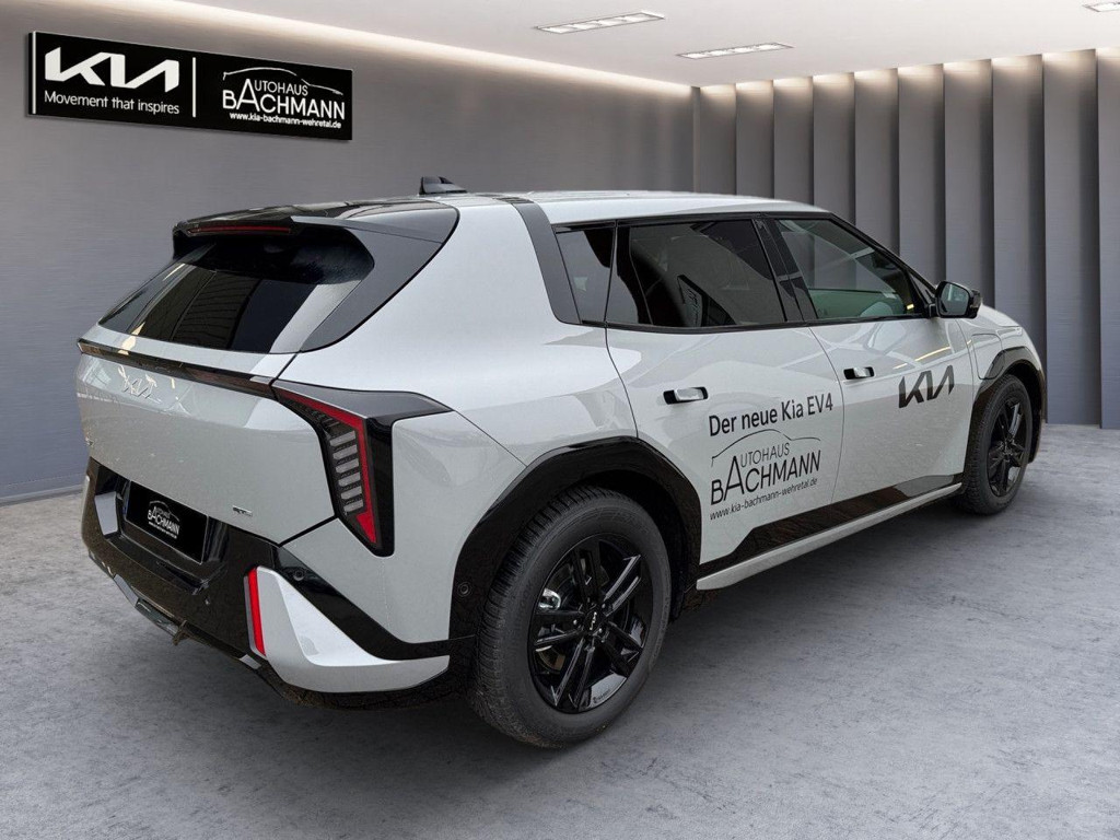 Kia EV4