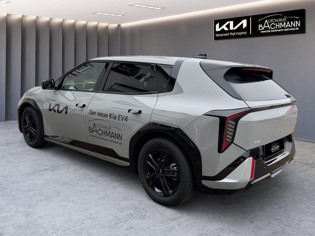 Kia EV4