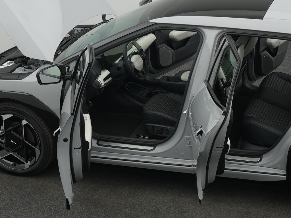 Kia EV4