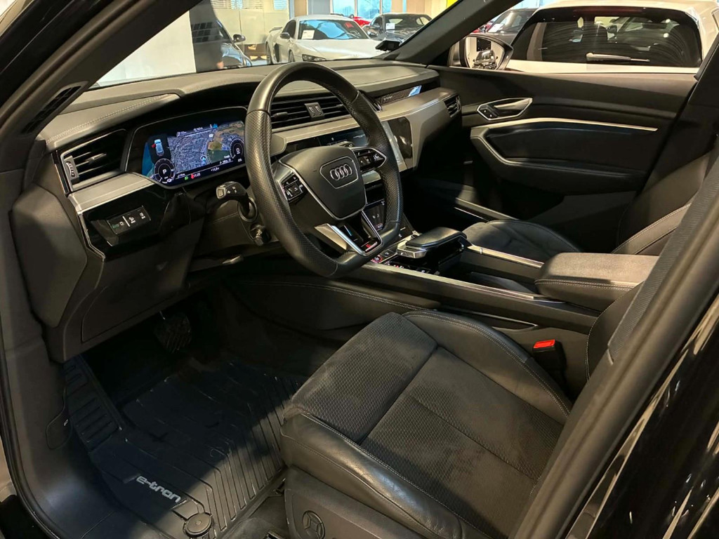 Audi e-tron